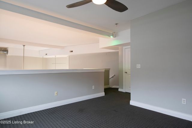 2415 Brownsboro Rd, Louisville, KY 40206