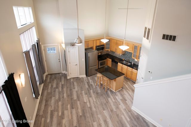 2415 Brownsboro Rd, Louisville, KY 40206