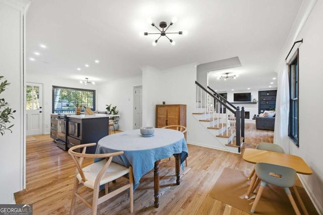 1465 Dallas Circle SW, Marietta, GA 30064