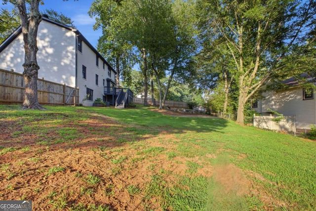 1465 Dallas Circle SW, Marietta, GA 30064