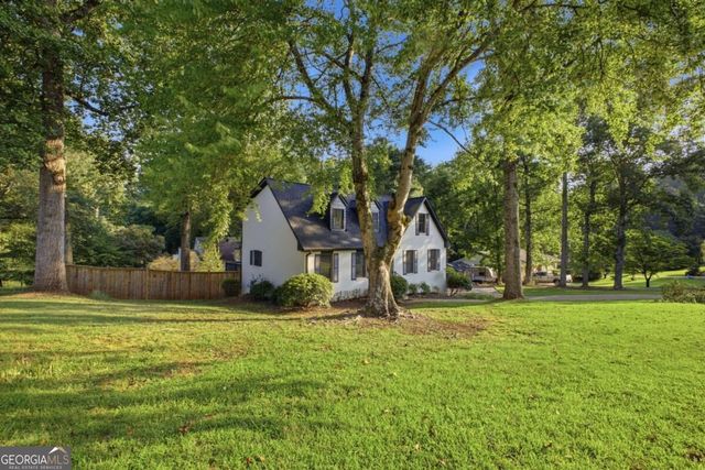 1465 Dallas Circle SW, Marietta, GA 30064