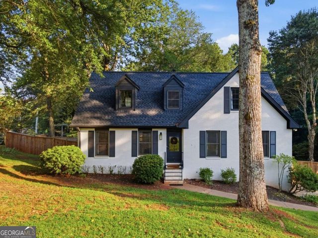 1465 Dallas Circle SW, Marietta, GA 30064