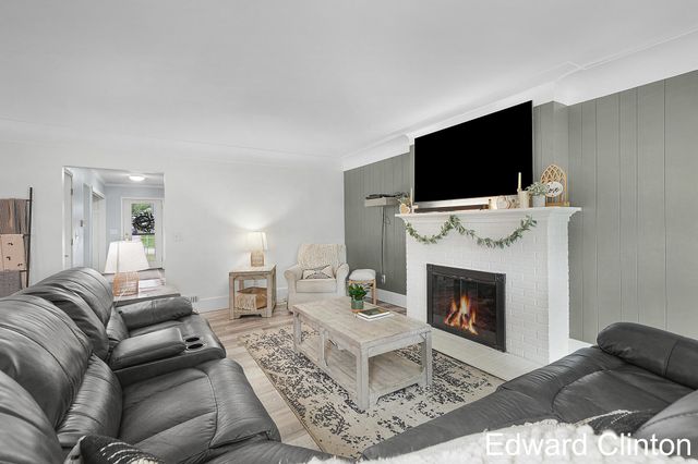 2024 7th Street Nw, City Of Grand Rapids, MI 49504