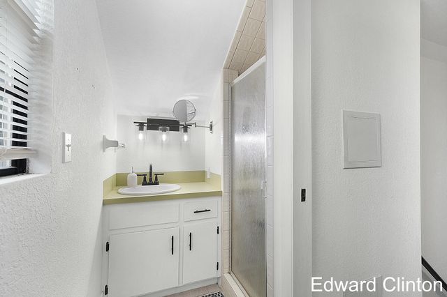 2024 7th Street Nw, City Of Grand Rapids, MI 49504