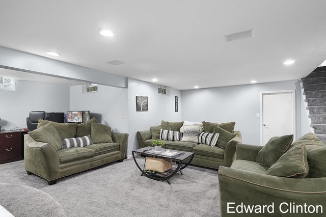 2024 7th Street Nw, City Of Grand Rapids, MI 49504