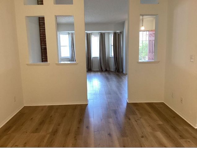 1518 E Ave J 12, Lancaster, CA 93535