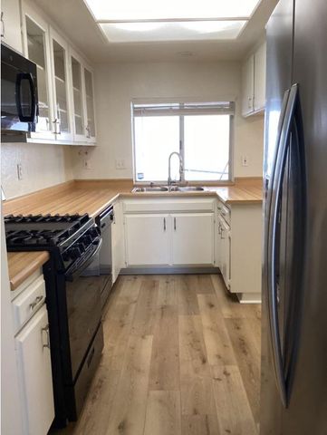 1518 E Ave J 12, Lancaster, CA 93535