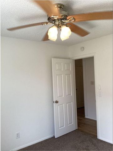 1518 E Ave J 12, Lancaster, CA 93535