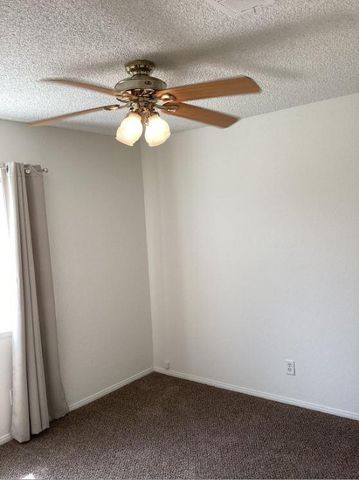 1518 E Ave J 12, Lancaster, CA 93535