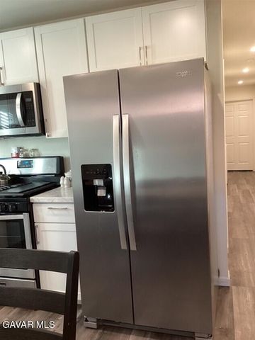 1518 E Ave J 12, Lancaster, CA 93535