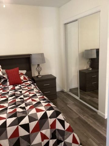 1518 E Ave J 12, Lancaster, CA 93535