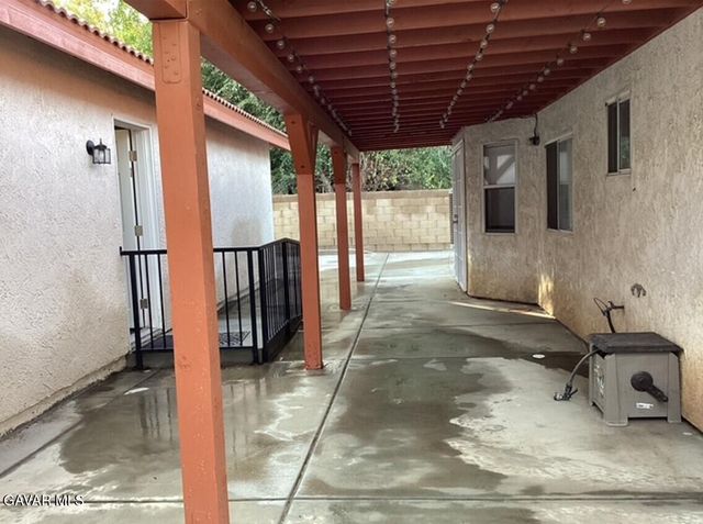 1518 E Ave J 12, Lancaster, CA 93535