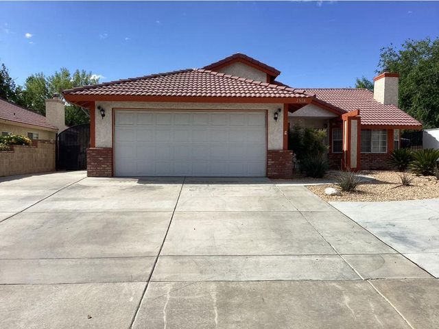 1518 E Ave J 12, Lancaster, CA 93535