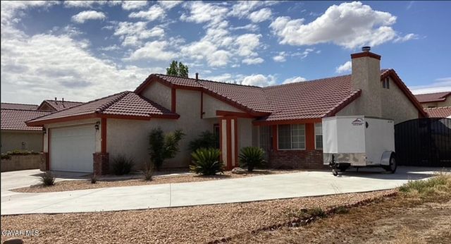 1518 E Ave J 12, Lancaster, CA 93535