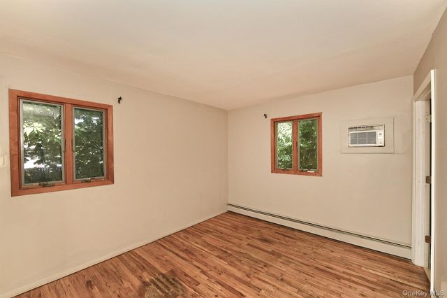 195 Mohawk Street, Ronkonkoma, NY 11779