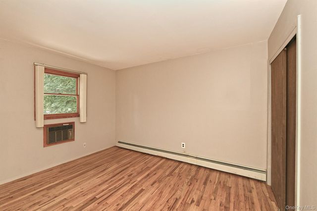 195 Mohawk Street, Ronkonkoma, NY 11779