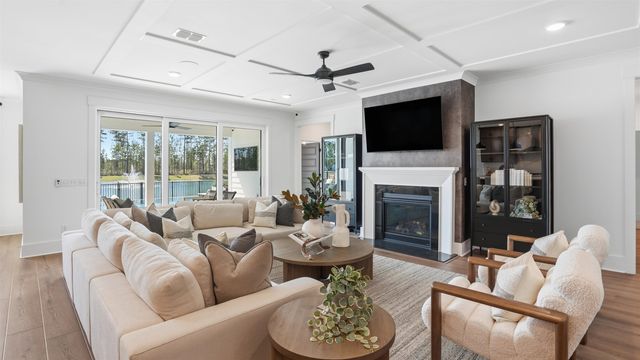 824 Sailboat Dr., Myrtle Beach, SC 29588