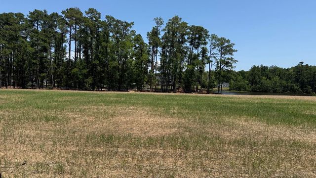 824 Sailboat Dr., Myrtle Beach, SC 29588