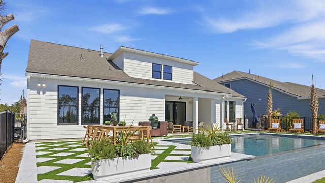 824 Sailboat Dr., Myrtle Beach, SC 29588