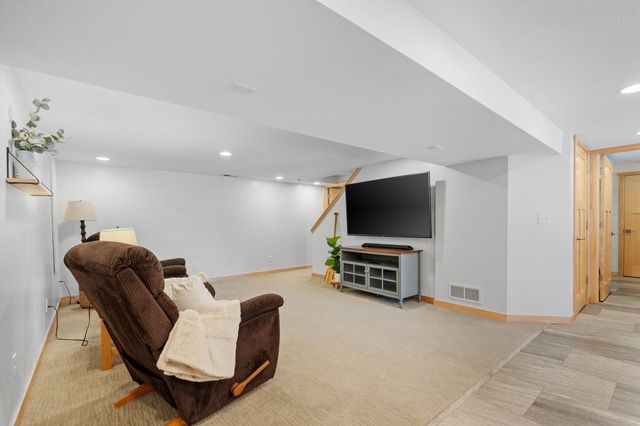 20660 Kirby Avenue N, Scandia, MN 55073