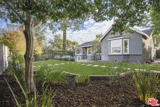 11700 Huston Street, Valley Village, CA 91607