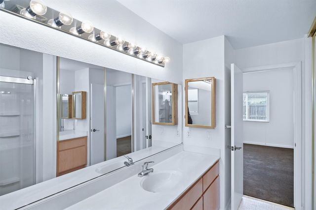 8644 Travary Way, Antelope, CA 95843