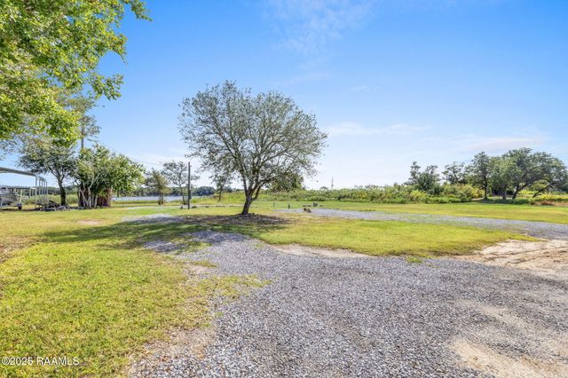 111 Alphonse Road, Hackberry, LA 70645