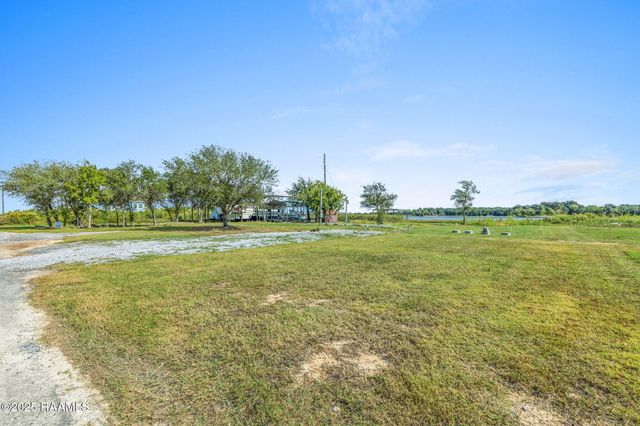 111 Alphonse Road, Hackberry, LA 70645