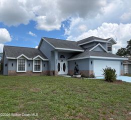 1421 Ruffin Circle SE, Palm Bay, FL 32909