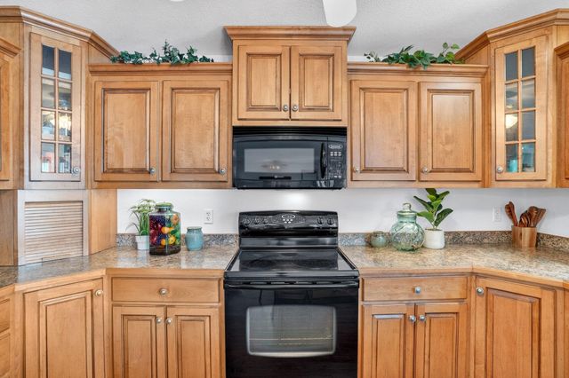 1496 State Highway Y, Galena, MO 65656