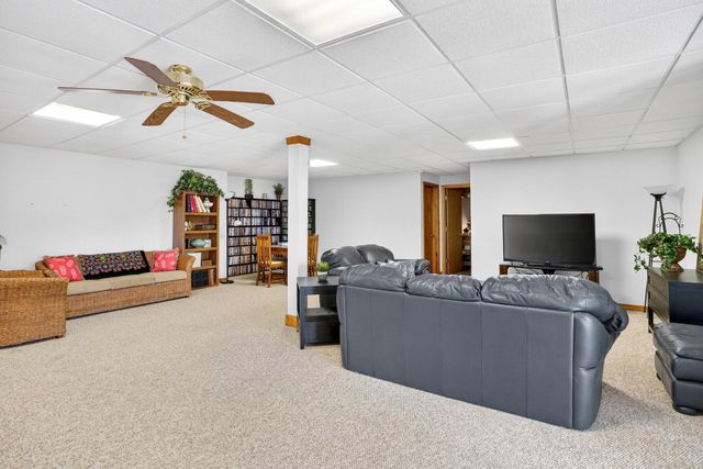 1496 State Highway Y, Galena, MO 65656