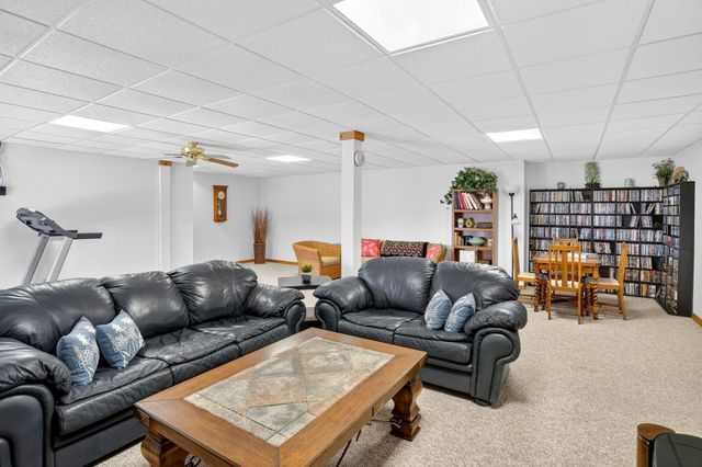 1496 State Highway Y, Galena, MO 65656