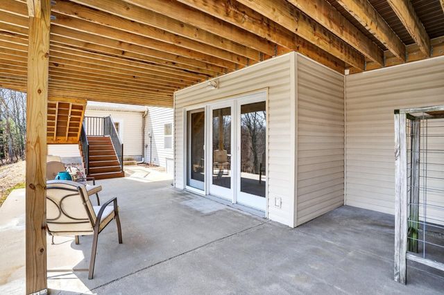 1496 State Highway Y, Galena, MO 65656