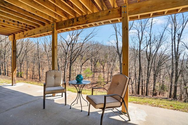 1496 State Highway Y, Galena, MO 65656