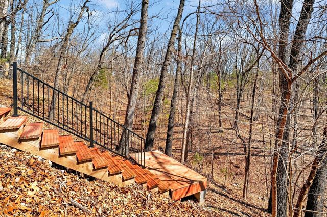 1496 State Highway Y, Galena, MO 65656