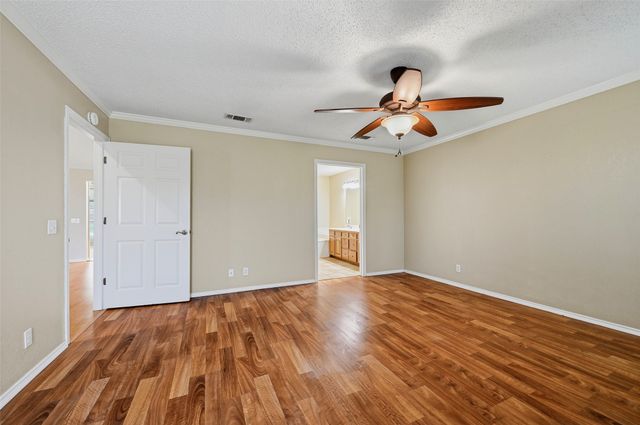 2502 Evelyn Road, Whitesboro, TX 76273