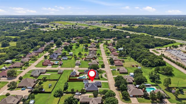 2502 Evelyn Road, Whitesboro, TX 76273