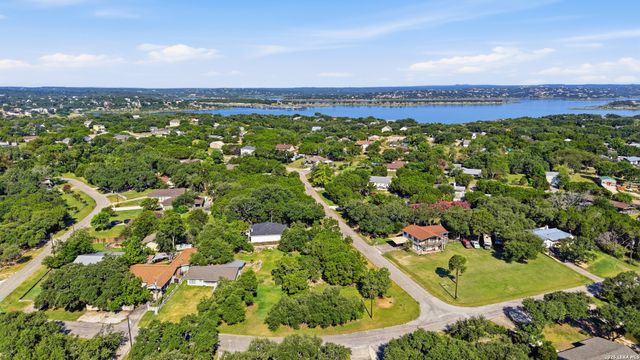 371 Bald Eagle, Canyon Lake, TX 78133