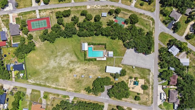 371 Bald Eagle, Canyon Lake, TX 78133