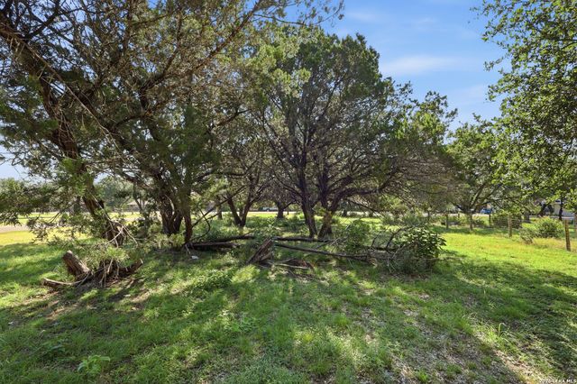 371 Bald Eagle, Canyon Lake, TX 78133