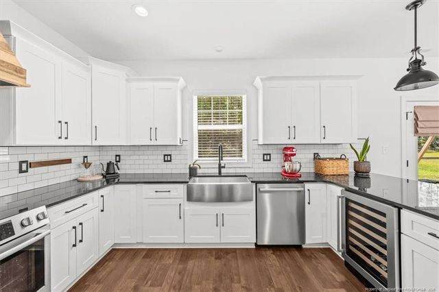 123 Sears Drive, Cameron, NC 28326