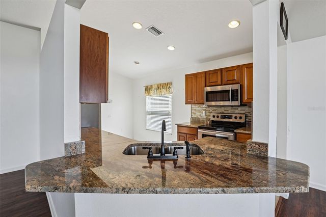 30400 RANDALL MANOR STREET, Wesley Chapel, FL 33545