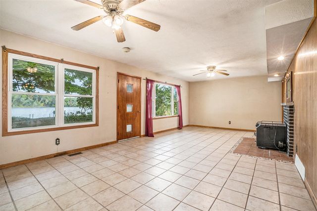 12212 Riverside Drive, White Pigeon, MI 49099