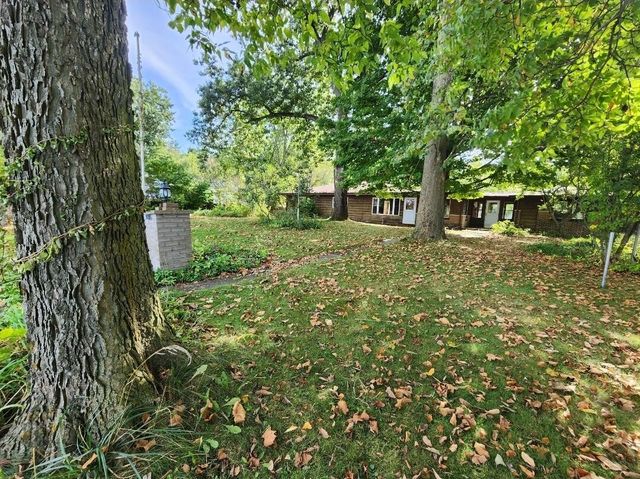 12212 Riverside Drive, White Pigeon, MI 49099