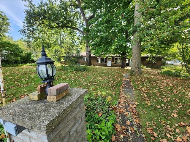 12212 Riverside Drive, White Pigeon, MI 49099