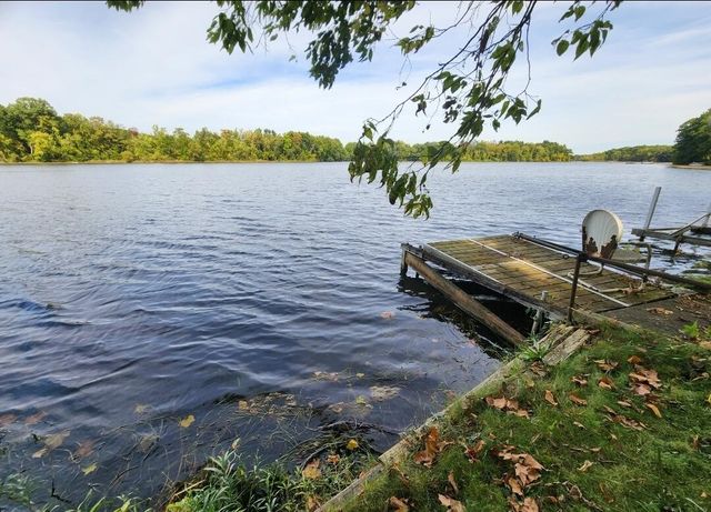 12212 Riverside Drive, White Pigeon, MI 49099