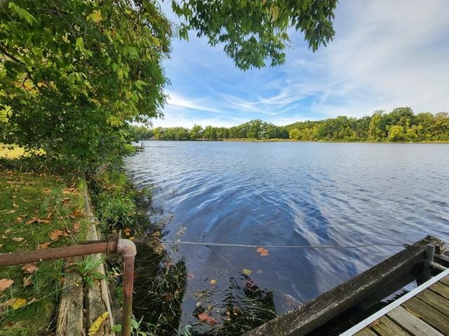 12212 Riverside Drive, White Pigeon, MI 49099