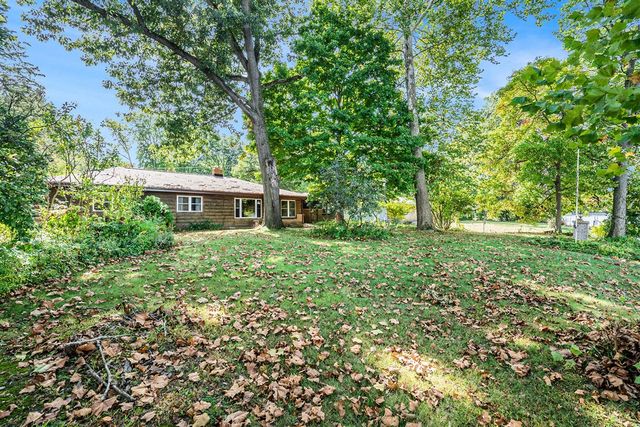 12212 Riverside Drive, White Pigeon, MI 49099