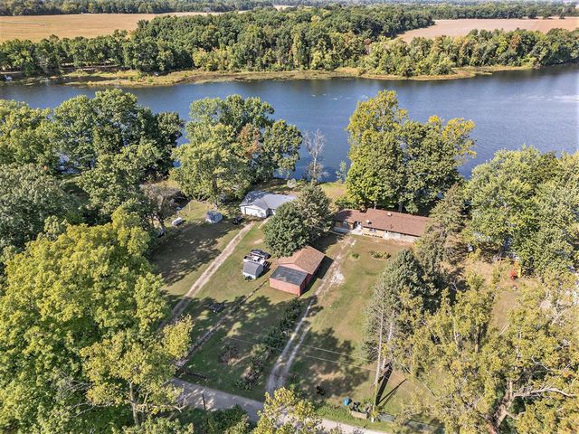 12212 Riverside Drive, White Pigeon, MI 49099