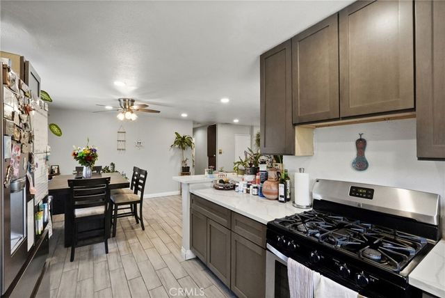 12454 Ralston 6, Sylmar, CA 91342